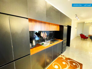نمونه کابینت آشپزخانه مشکی مات مدرن و زیبا